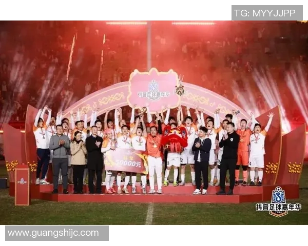 足球盛宴诚挚邀请您共赴绿茵场共享激情与荣耀